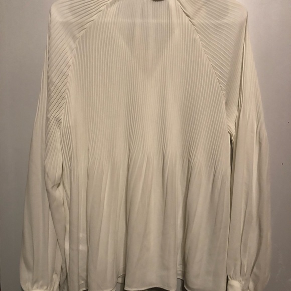 New with tags eri + Ali anthropologie top size large - Picture 2 of 2